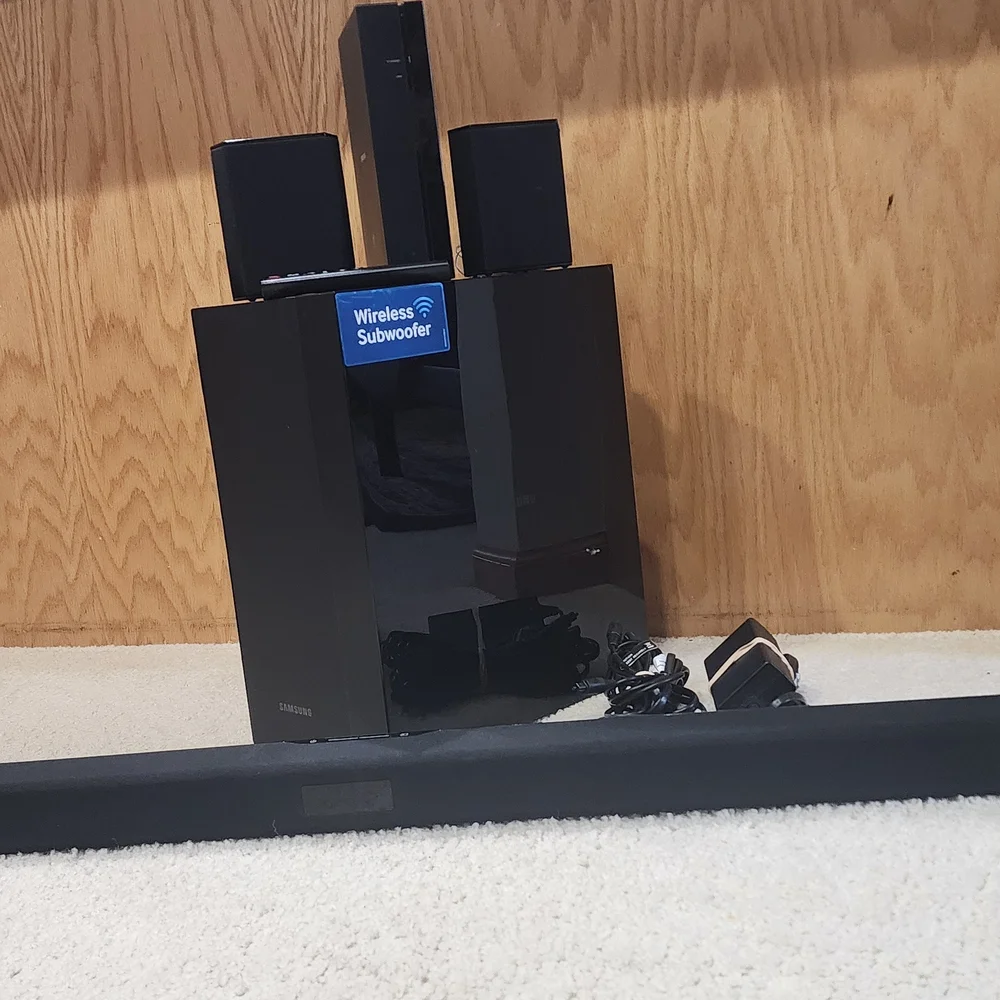 Samsung Black Blu-ray Player with Remote